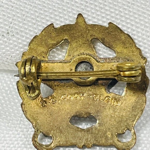 REFORMED DC Cook Elgin Religious Lapel Pin Pinback David Cook VINTAGE Gold Tone - Picture 5 of 8